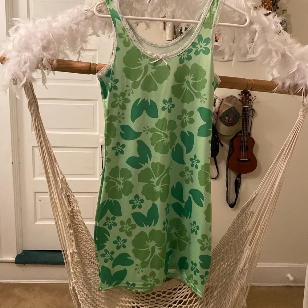 Hawaiian dress